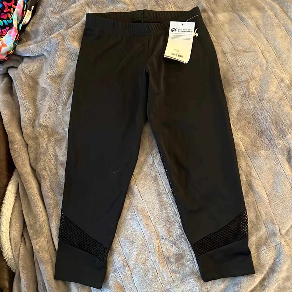 GK elite capri warm up pants.